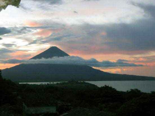 vulcano isola Ometepe